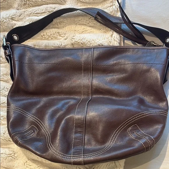 Vintage Coach Brown Leather Shoulder Bag - Picture 4 of 7
